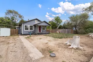 922 Jackson St, Pueblo, CO 81004 - Photo 2