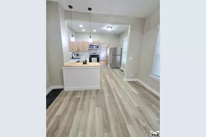 1022 Claremont Ave, Pueblo, CO 81004 - Photo 8