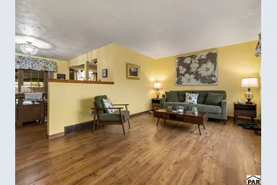 5 Chickadee Way, Pueblo, CO 81005 - Photo 2