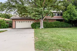 24 Robertson Rd, Pueblo, CO 81001 - Photo 1