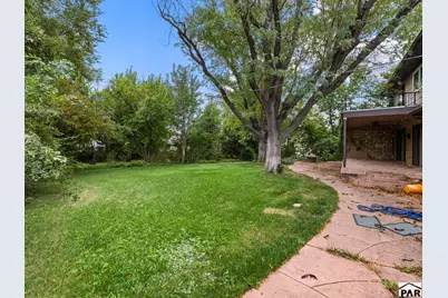 24 Robertson Rd, Pueblo, CO 81001 - Photo 14