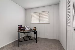 3950 Fairfield Ln, Pueblo, CO 81005 - Photo 12