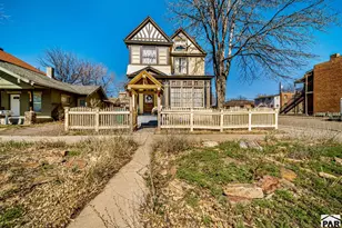 417 W 11th St, Pueblo, CO 81003 - Photo 2