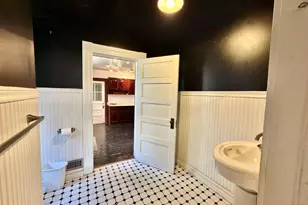 417 W 11th St, Pueblo, CO 81003 - Photo 18