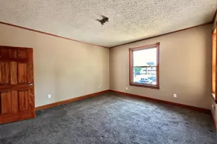 417 W 11th St, Pueblo, CO 81003 - Photo 28