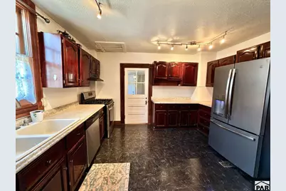 417 W 11th St, Pueblo, CO 81003 - Photo 14