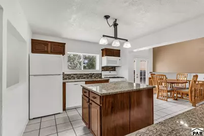 2704 E 9th St, Pueblo, CO 81001 - Photo 14