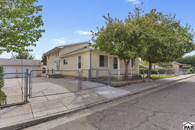 2704 E 9th St, Pueblo, CO 81001 - Photo 2
