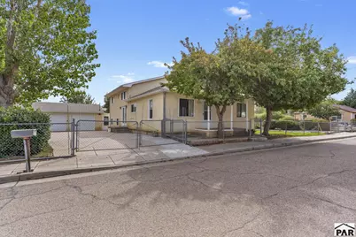 2704 E 9th St, Pueblo, CO 81001 - Photo 6