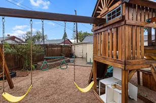 1106 E 3rd St, Pueblo, CO 81001 - Photo 34