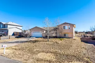 664 S Song Sparrow Dr, Pueblo, CO 81007 - Photo 30