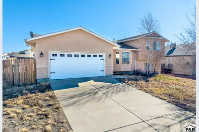 664 S Song Sparrow Dr, Pueblo, CO 81007 - Photo 1