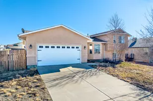 664 S Song Sparrow Dr, Pueblo, CO 81007 - Photo 1
