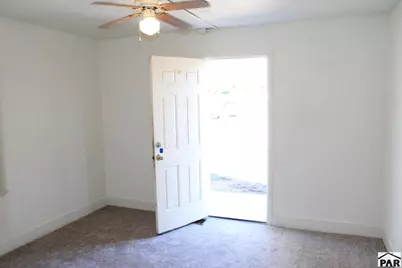 1128 E Beech St, Pueblo, CO 81001 - Photo 6