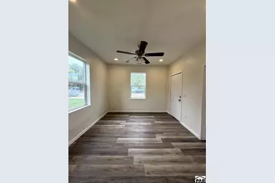 1537 Cypress St, Pueblo, CO 81004 - Photo 6