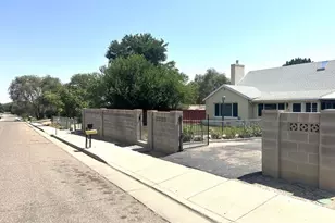 1518 E Beech St, Pueblo, CO 81001 - Photo 2