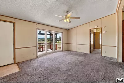 620 W 2nd St, Walsenburg, CO 81089 - Photo 6