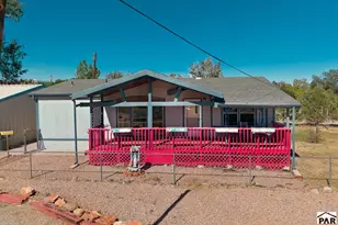 620 W 2nd St, Walsenburg, CO 81089 - Photo 2