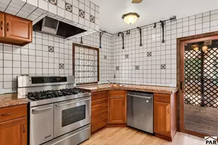 327 Argyle Ave, Pueblo, CO 81004 - Photo 22
