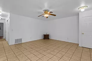 2717 Ontario St, Pueblo, CO 81004 - Photo 6