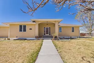1079 Lynn Dr, Pueblo, CO 81006 - Photo 2