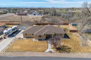 1079 Lynn Dr, Pueblo, CO 81006 - Photo 4