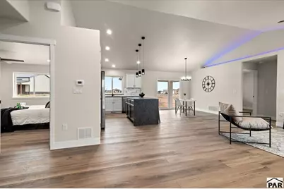 611 E Fredonia Dr, Pueblo West, CO 81007 - Photo 2