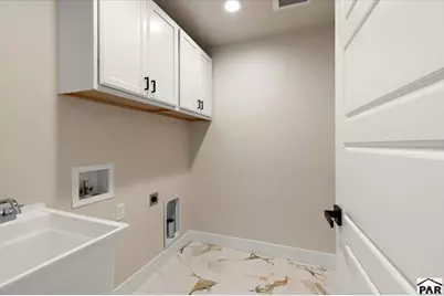 611 E Fredonia Dr, Pueblo West, CO 81007 - Photo 8