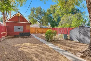 2029 Cedar St, Pueblo, CO 81004 - Photo 22