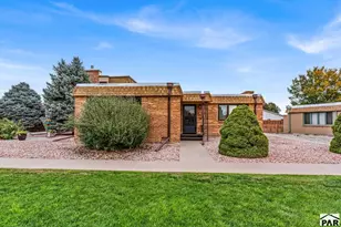 46 Regency Blvd, Pueblo, CO 81005 - Photo 2