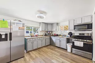 2805 E 16th St, Pueblo, CO 81001 - Photo 12