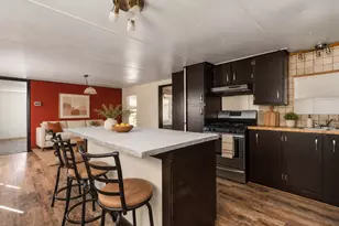 387 E Stewart Dr, Pueblo West, CO 81007 - Photo 4