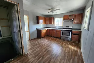 1402 E Ash St, Pueblo, CO 81001 - Photo 4