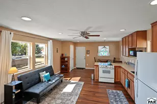 113 E Spruce St, Walsenburg, CO 81089 - Photo 6