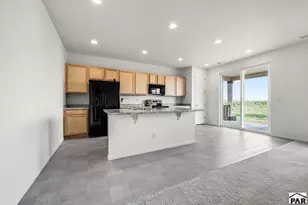 2209 Sunrise Ln, Pueblo, CO 81008 - Photo 10