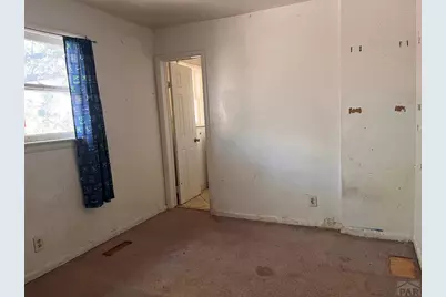 2202 E 13th St, Pueblo, CO 81001 - Photo 8