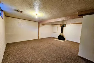 1810 E 10th St, Pueblo, CO 81001 - Photo 18
