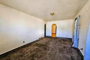1810 E 10th St, Pueblo, CO 81001 - Photo 4