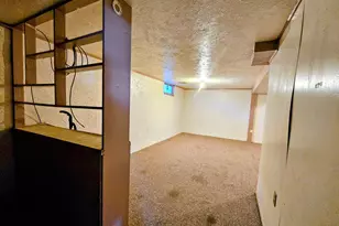 1810 E 10th St, Pueblo, CO 81001 - Photo 20