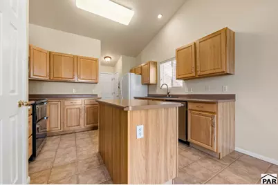 3433 Raccoon Lane, Pueblo, CO 81005 - Photo 10