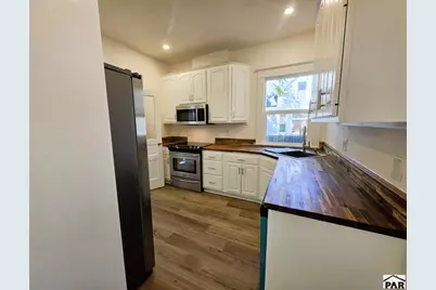 2019 N Elizabeth St, Pueblo, CO 81003 - Photo 8