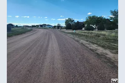 390 N Desert Cove Dr, Pueblo West, CO 81007 - Photo 2