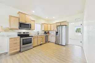 824 S Cayuga Ct, Pueblo West, CO 81007 - Photo 18