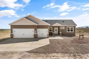 824 E Loma Dr, Pueblo West, CO 81007 - Photo 1