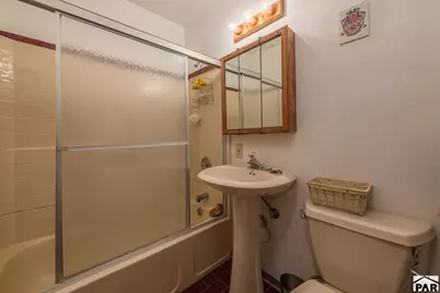203 W 19th St, Pueblo, CO 81003 - Photo 24
