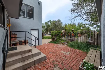 203 W 19th St, Pueblo, CO 81003 - Photo 30