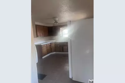 1630 E 4th St, Pueblo, CO 81001 - Photo 4