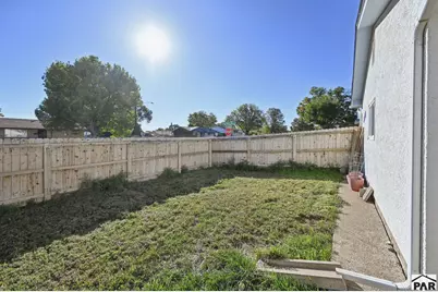 2041 Vinewood Ln, Pueblo, CO 81005 - Photo 24