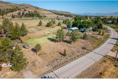 933 Sierra Brooks Drive, Loyalton, CA 96118 - Photo 2