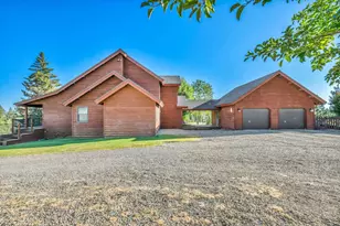 79715 Wendrill Rd, Portola, CA 96122 - Photo 2